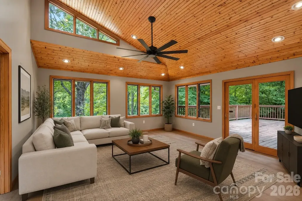 103 Richard Lane Black Mountain NC 28711