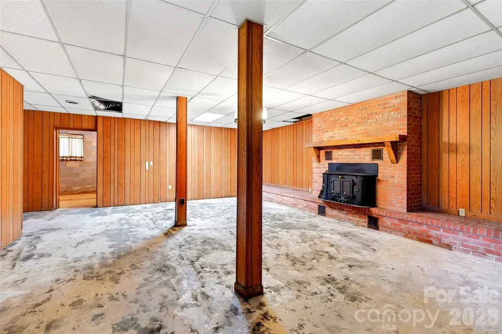 103 Richard Lane Black Mountain NC 28711