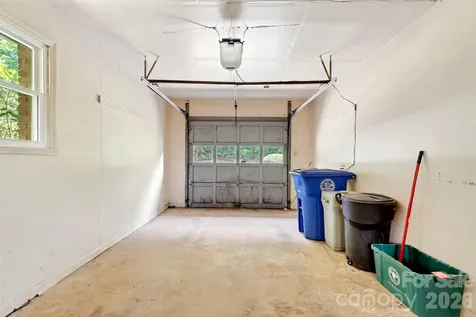 103 Richard Lane Black Mountain NC 28711