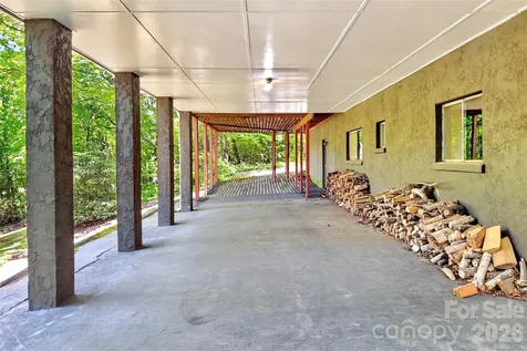 103 Richard Lane Black Mountain NC 28711