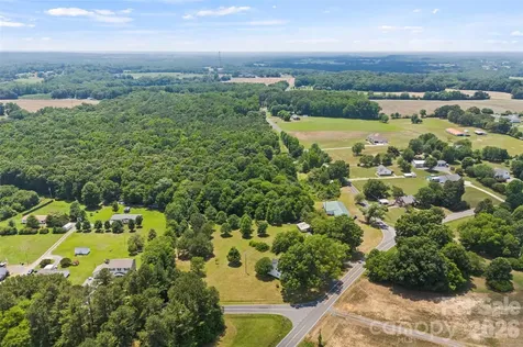24327 Ridgecrest Road Locust NC 28097