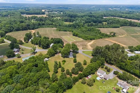24327 Ridgecrest Road Locust NC 28097