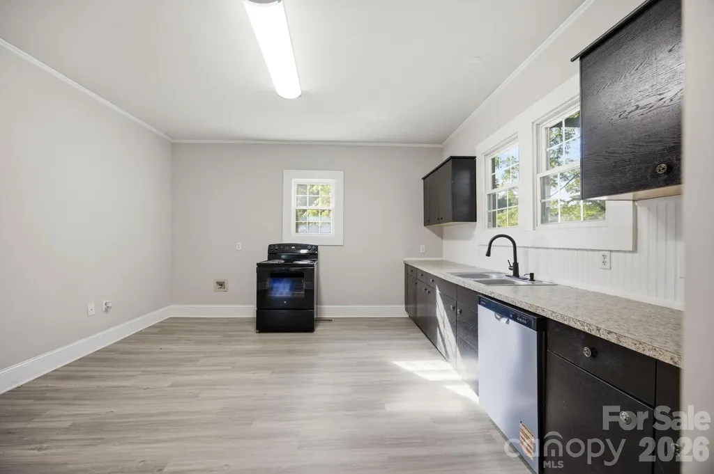 315 S Rose Avenue Kannapolis NC 28083