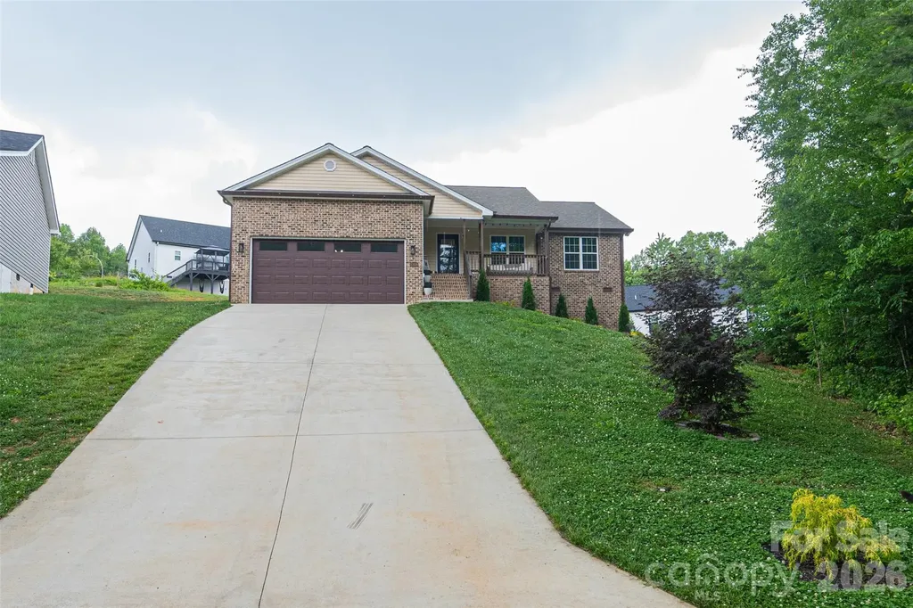 1208 Spring Time Court SW Lenoir NC 28645