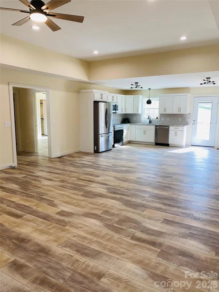 1208 Spring Time Court SW Lenoir NC 28645