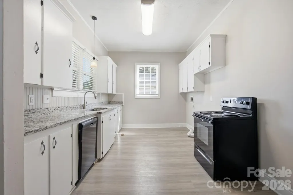 306 York Avenue Kannapolis NC 28083