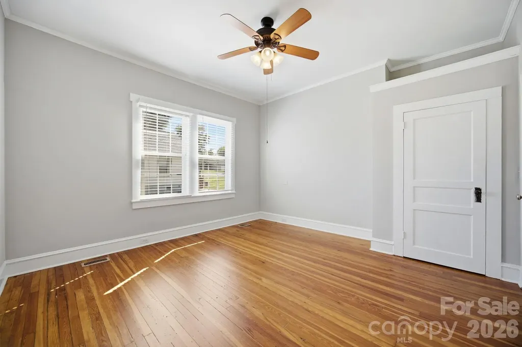 306 York Avenue Kannapolis NC 28083