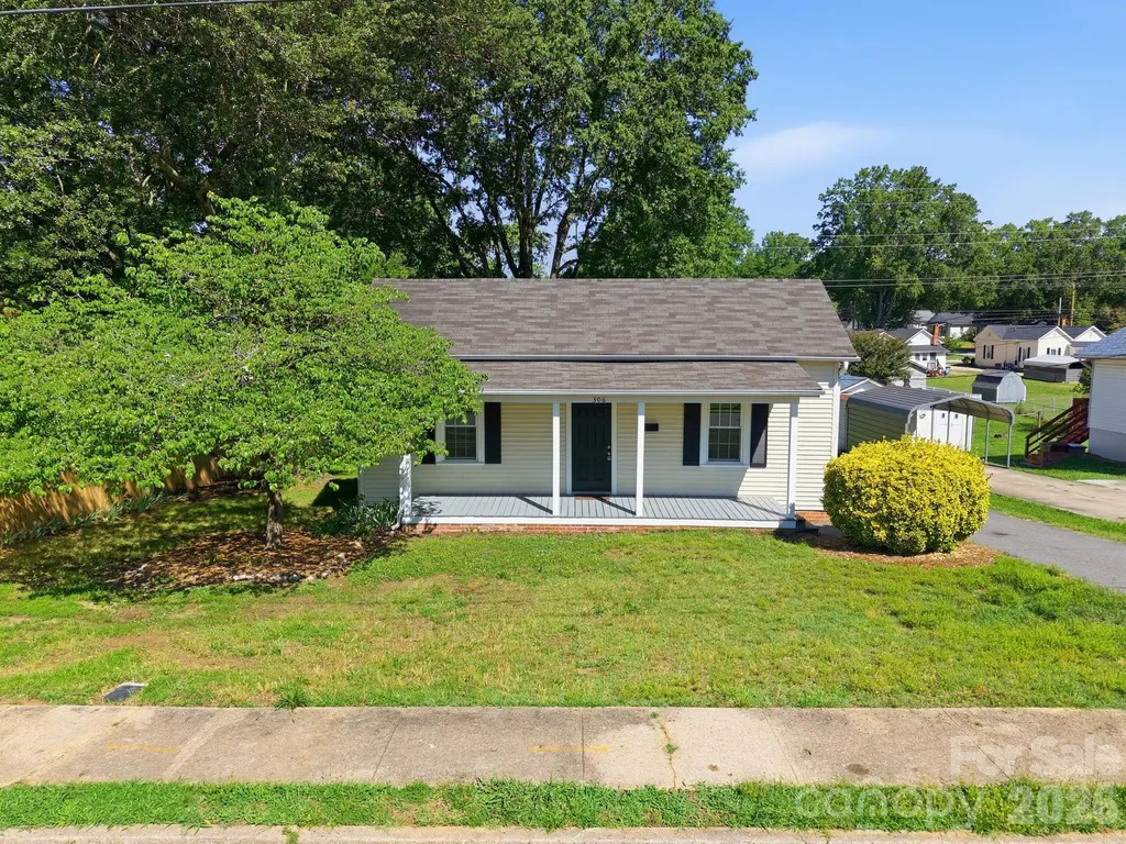 306 York Avenue Kannapolis NC 28083