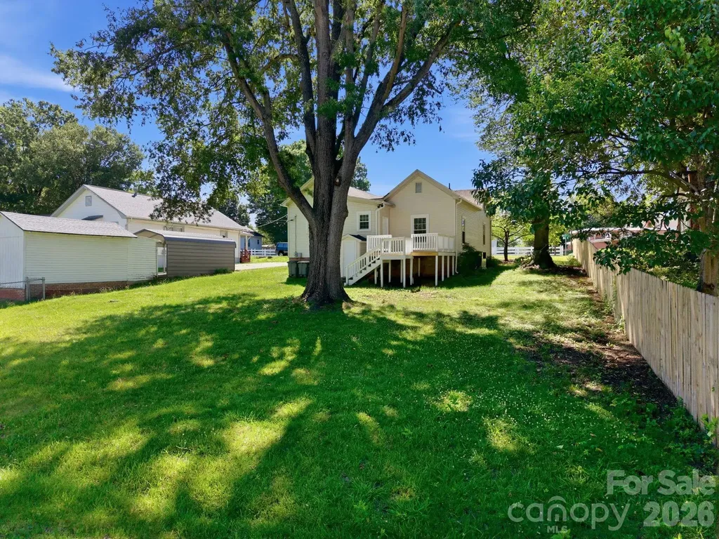306 York Avenue Kannapolis NC 28083