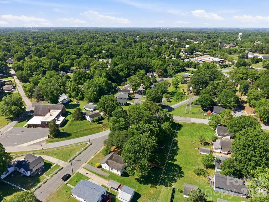 306 York Avenue Kannapolis NC 28083
