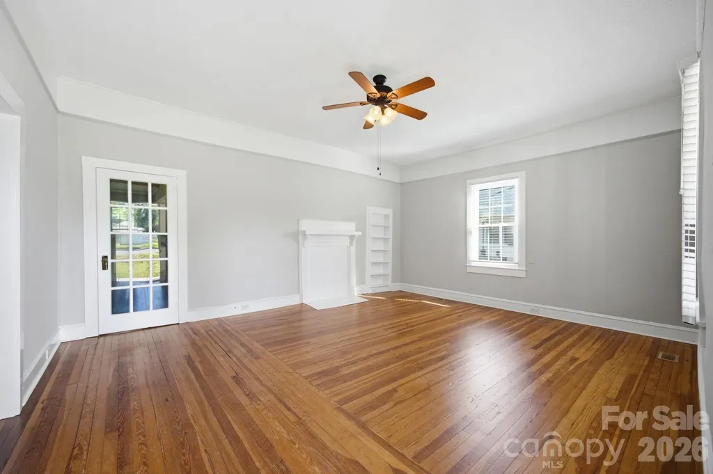 306 York Avenue Kannapolis NC 28083