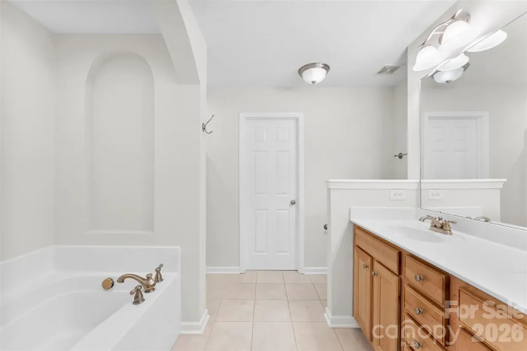 160 Winpole Lane Charlotte NC 28273
