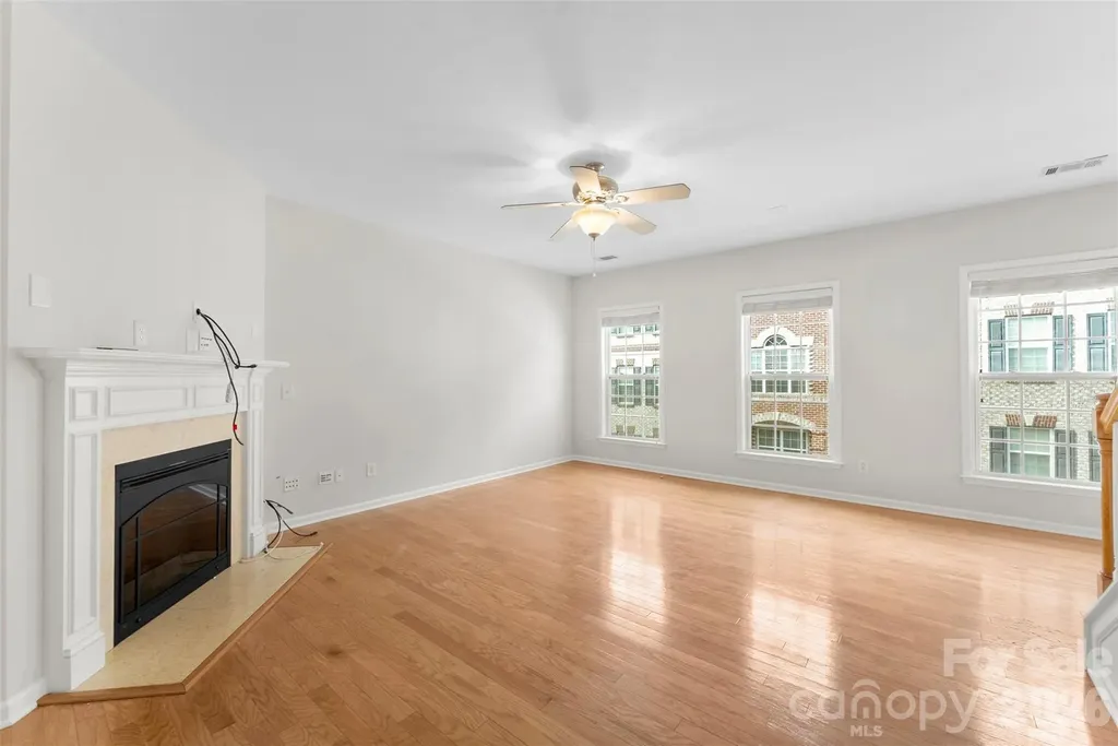 160 Winpole Lane Charlotte NC 28273