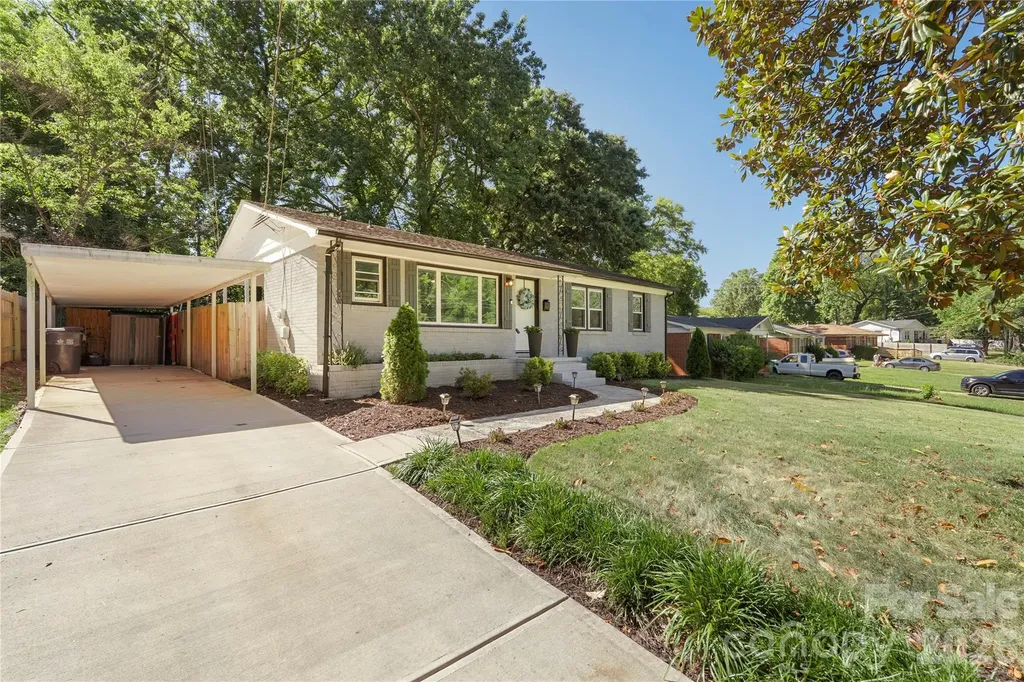 3629 Sargeant Drive Charlotte NC 28217