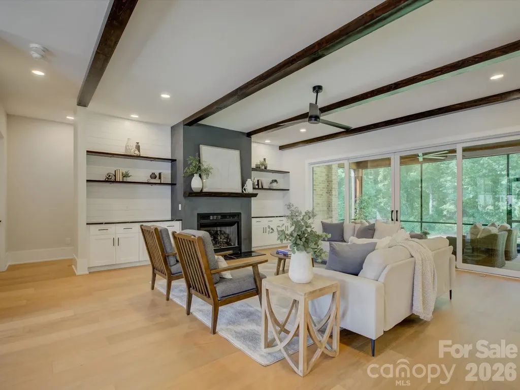 1016 Sherringham Way Waxhaw NC 28173
