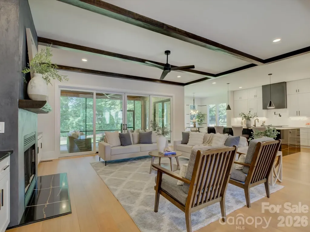 1016 Sherringham Way Waxhaw NC 28173