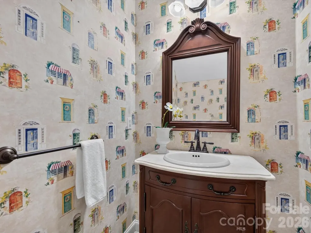6706 Charter Hills Road Charlotte NC 28277