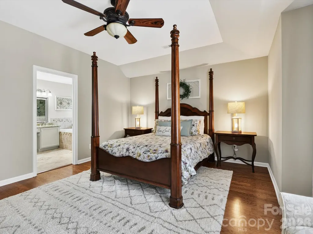 6706 Charter Hills Road Charlotte NC 28277