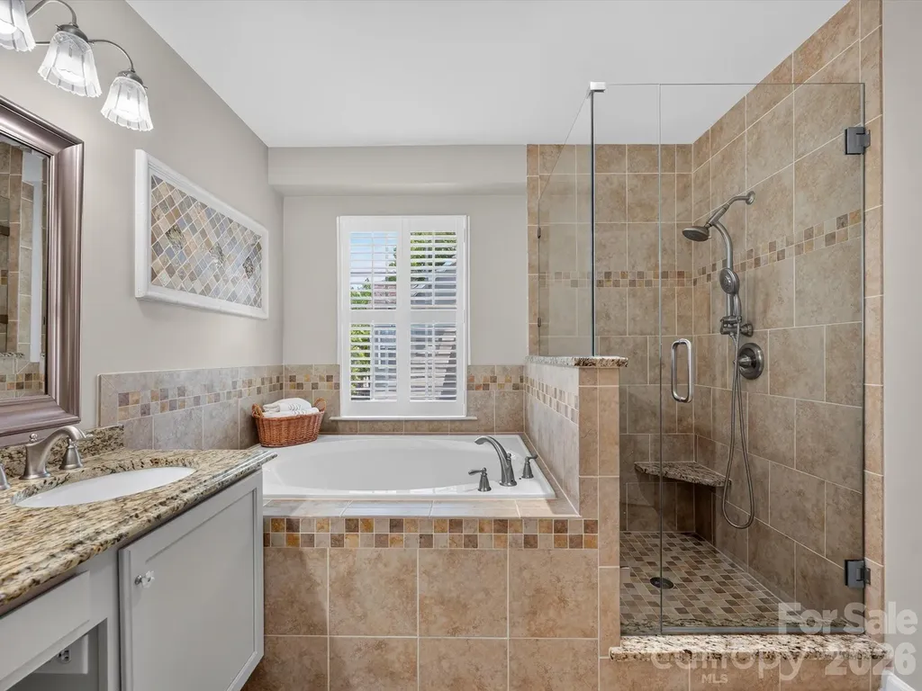 6706 Charter Hills Road Charlotte NC 28277