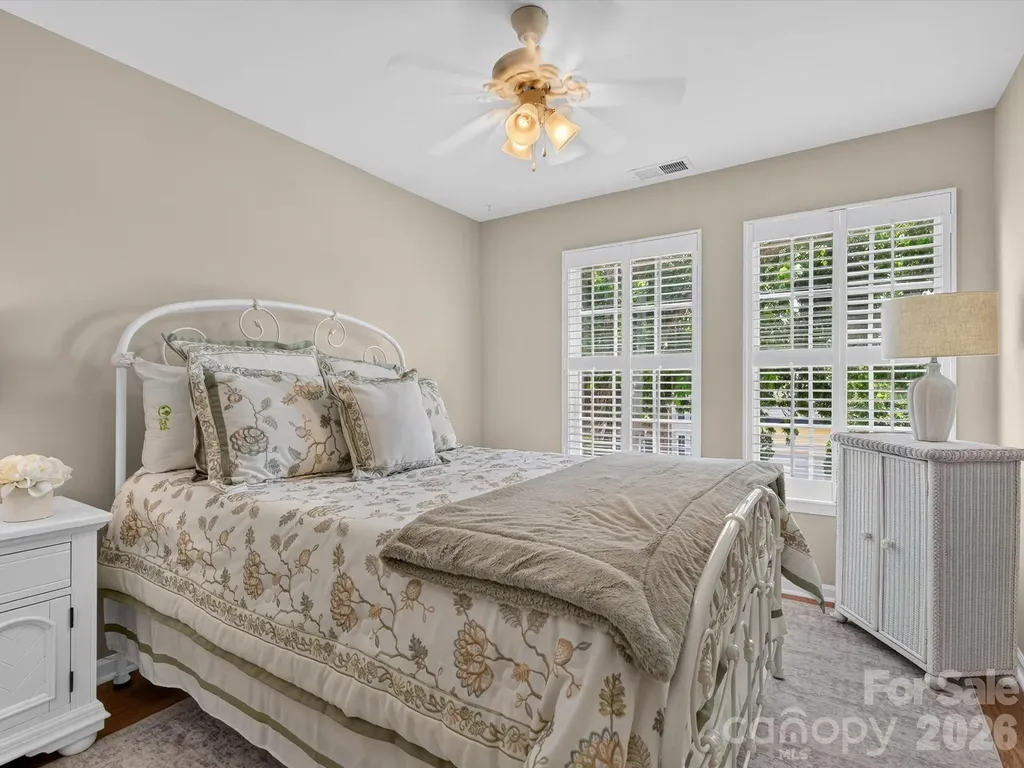 6706 Charter Hills Road Charlotte NC 28277