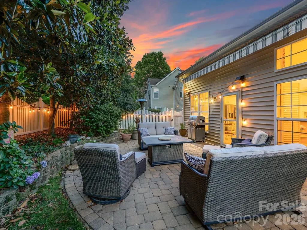 6706 Charter Hills Road Charlotte NC 28277