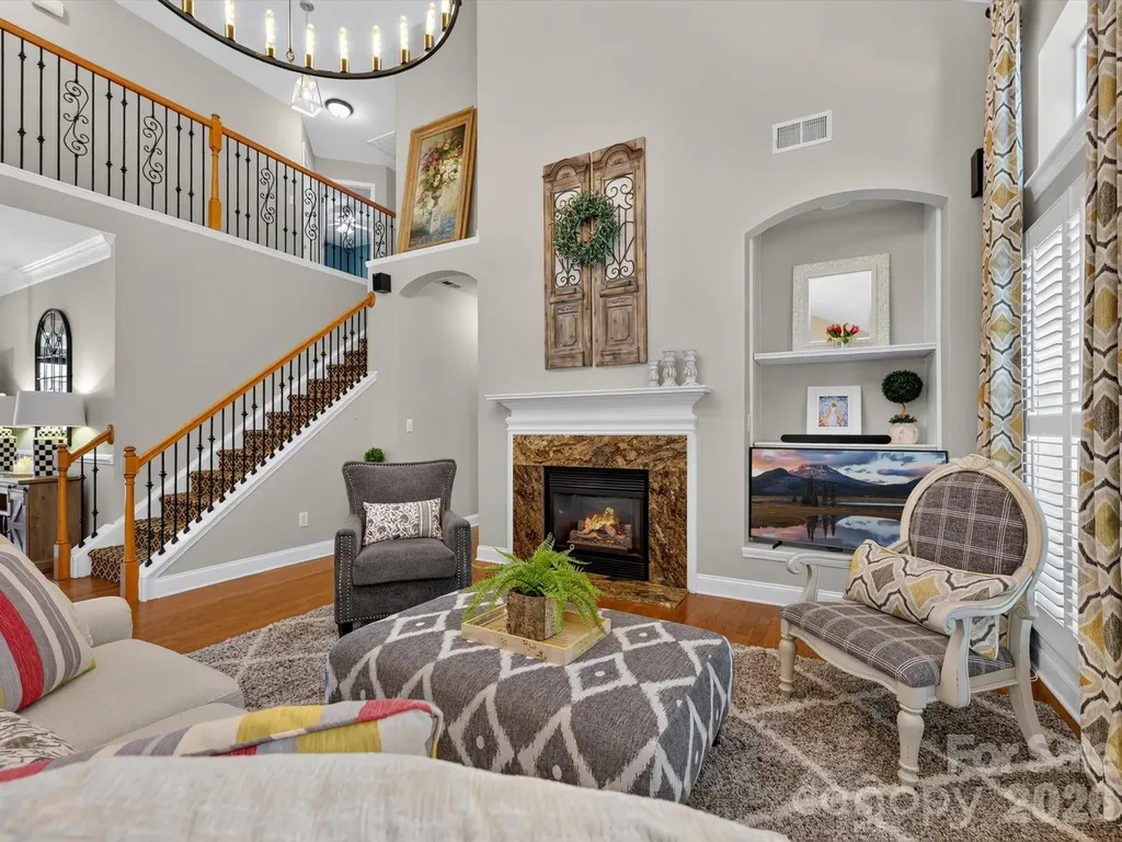 6706 Charter Hills Road Charlotte NC 28277