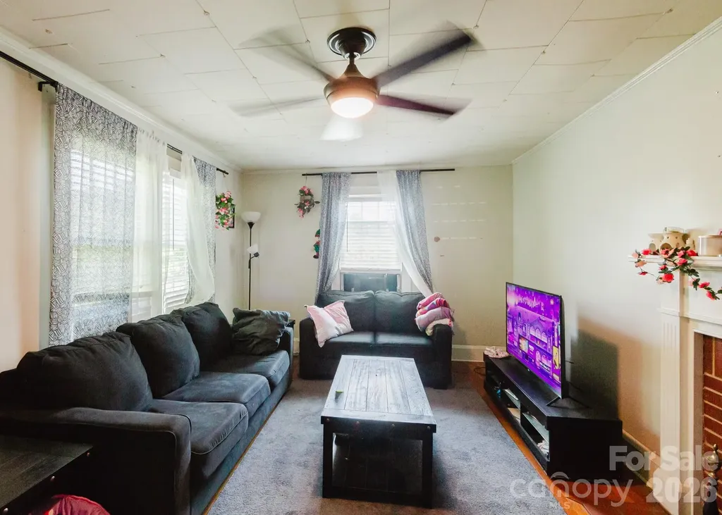 303 Myrtle Avenue Hamlet NC 28345