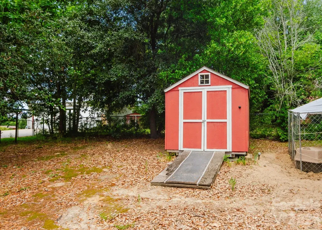 303 Myrtle Avenue Hamlet NC 28345