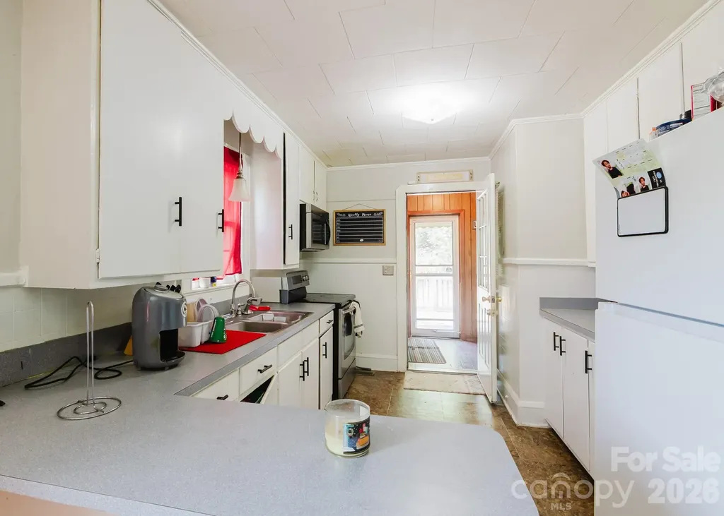 303 Myrtle Avenue Hamlet NC 28345