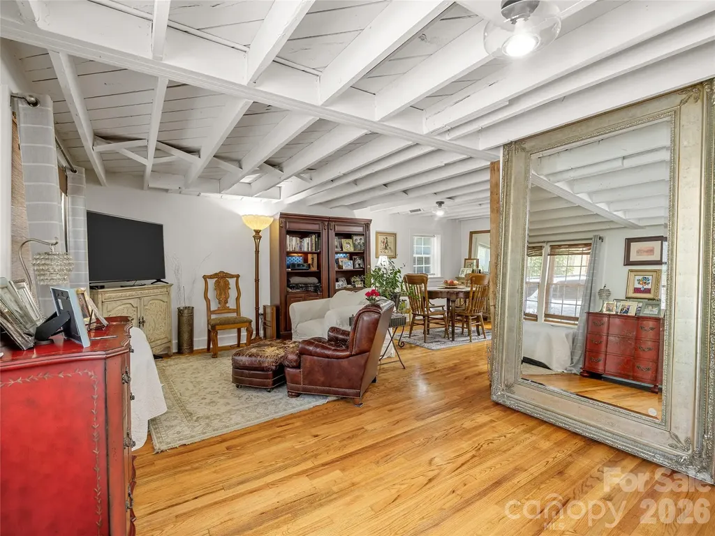 144 E Howard Street Tryon NC 28782