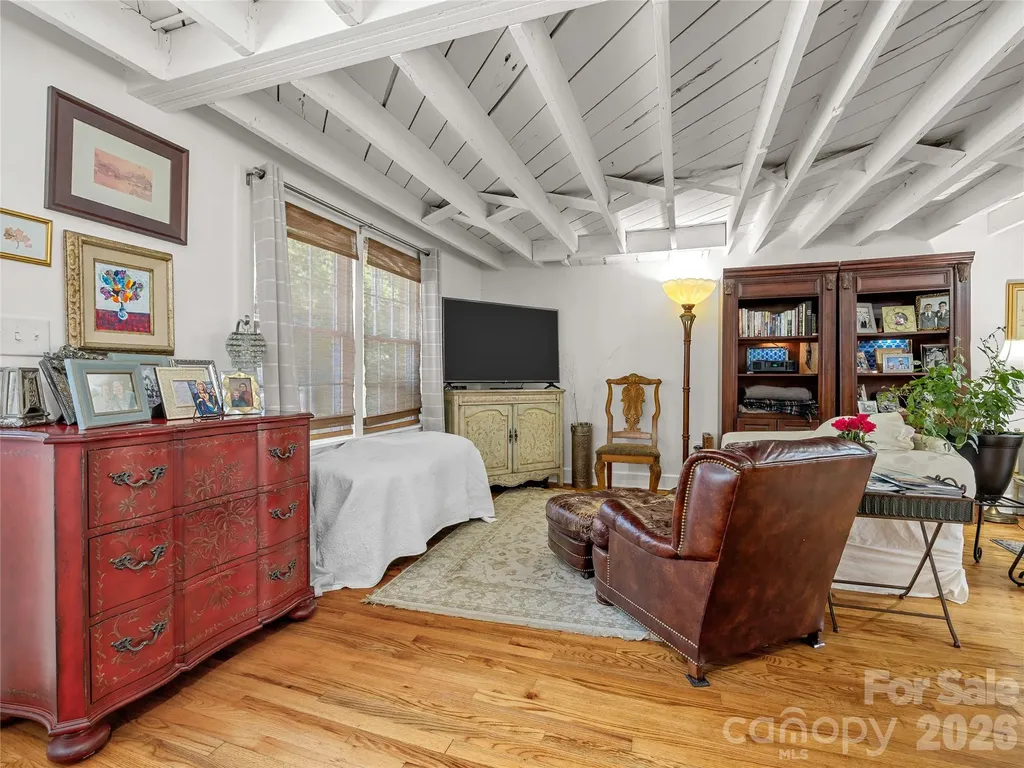 144 E Howard Street Tryon NC 28782