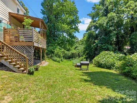 144 E Howard Street Tryon NC 28782