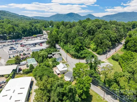 144 E Howard Street Tryon NC 28782