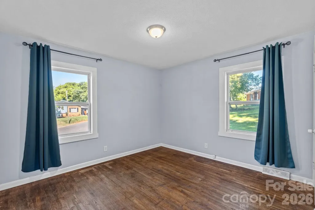 5662 Coulee Place Charlotte NC 28217