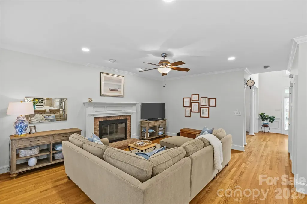 3616 Deruyter Circle Charlotte NC 28269