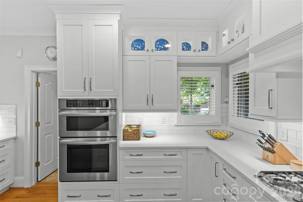 3616 Deruyter Circle Charlotte NC 28269