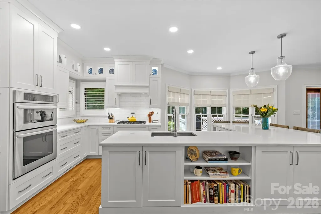 3616 Deruyter Circle Charlotte NC 28269