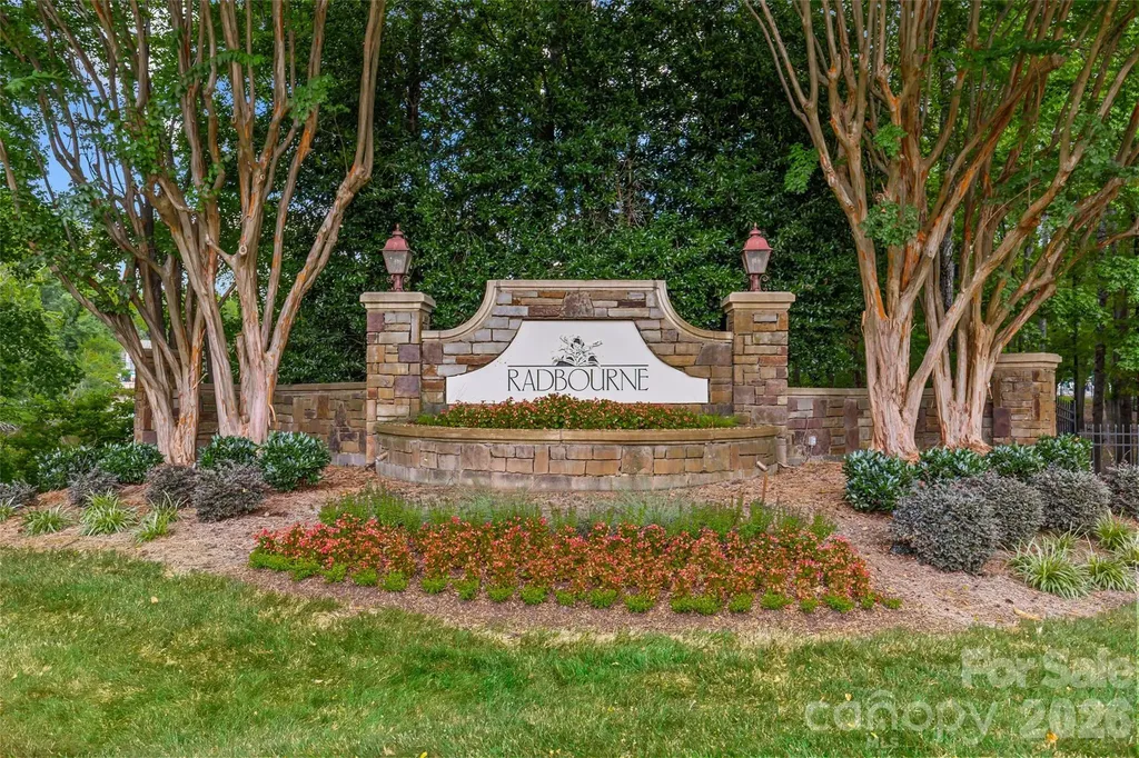 3616 Deruyter Circle Charlotte NC 28269