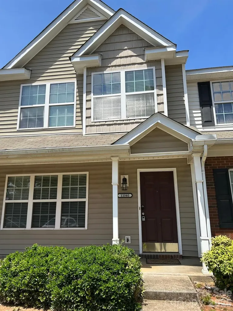 11040 Derryrush Drive Charlotte NC 28213
