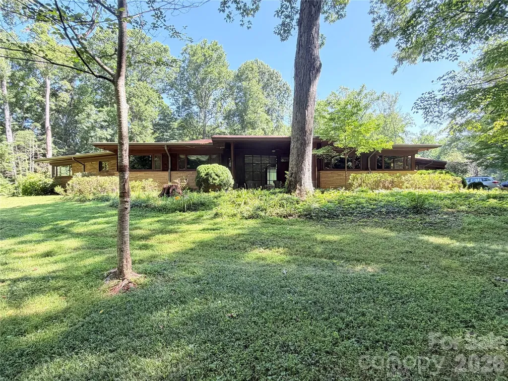 800 W 7th Street Newton NC 28658