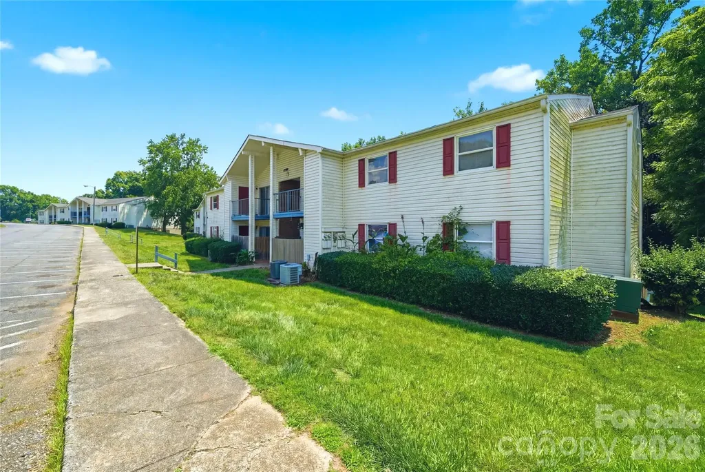 7984 Shady Oak Trail Charlotte NC 28210