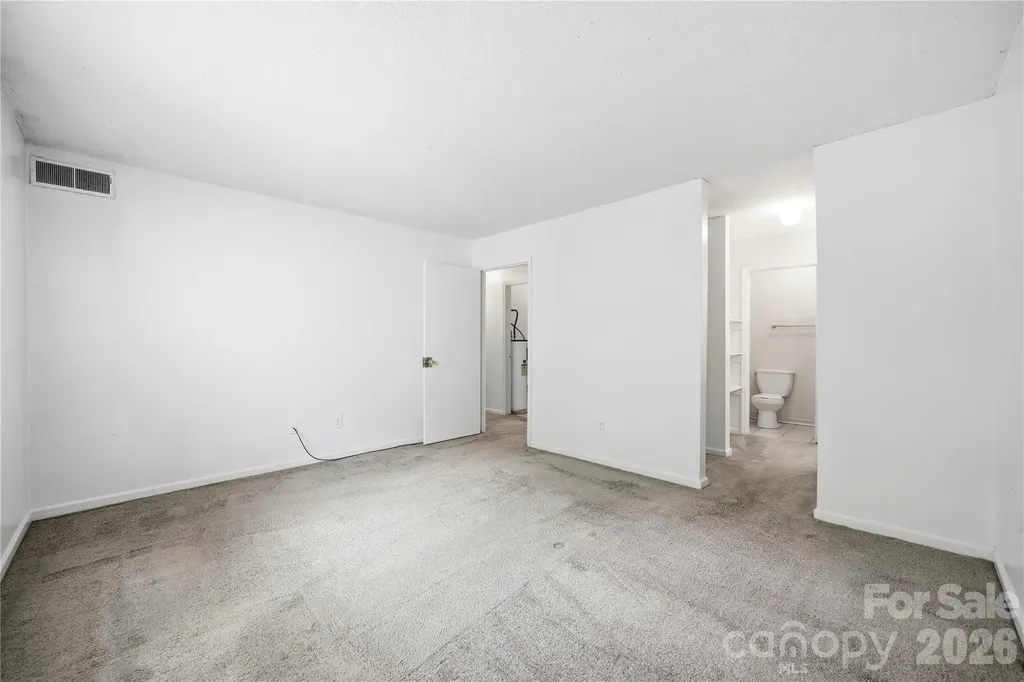 7984 Shady Oak Trail Charlotte NC 28210