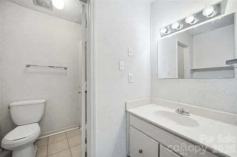 7984 Shady Oak Trail Charlotte NC 28210