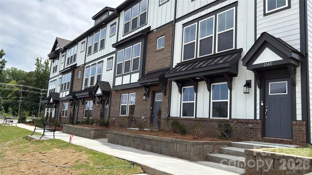 2143 Hawksworth Lane Charlotte NC 28262