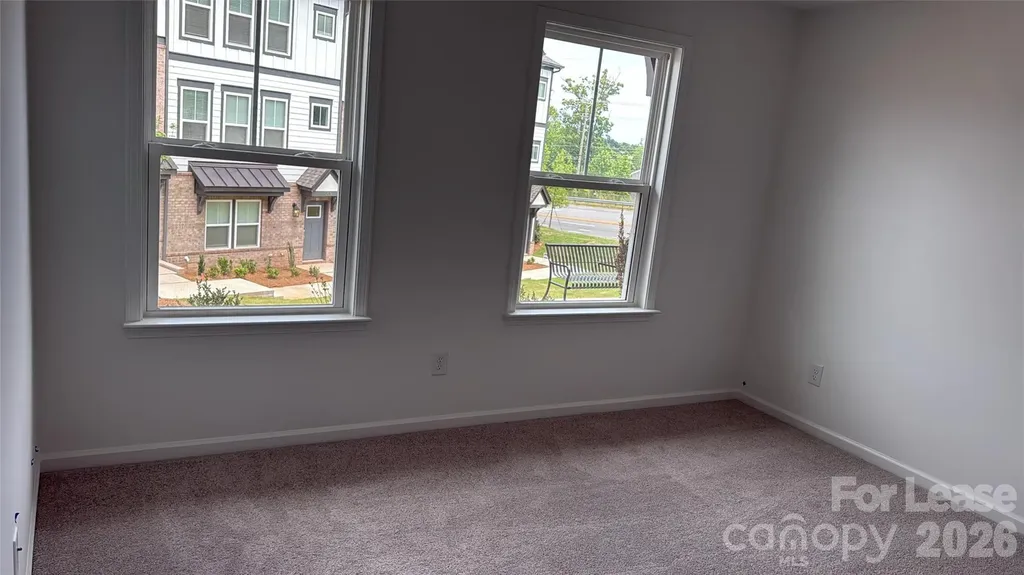 2143 Hawksworth Lane Charlotte NC 28262