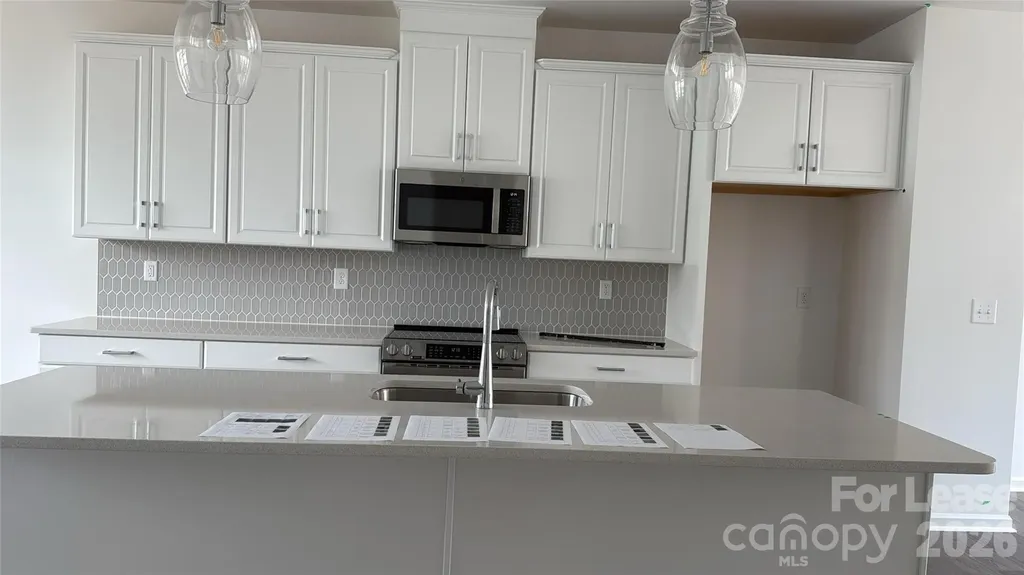 2143 Hawksworth Lane Charlotte NC 28262
