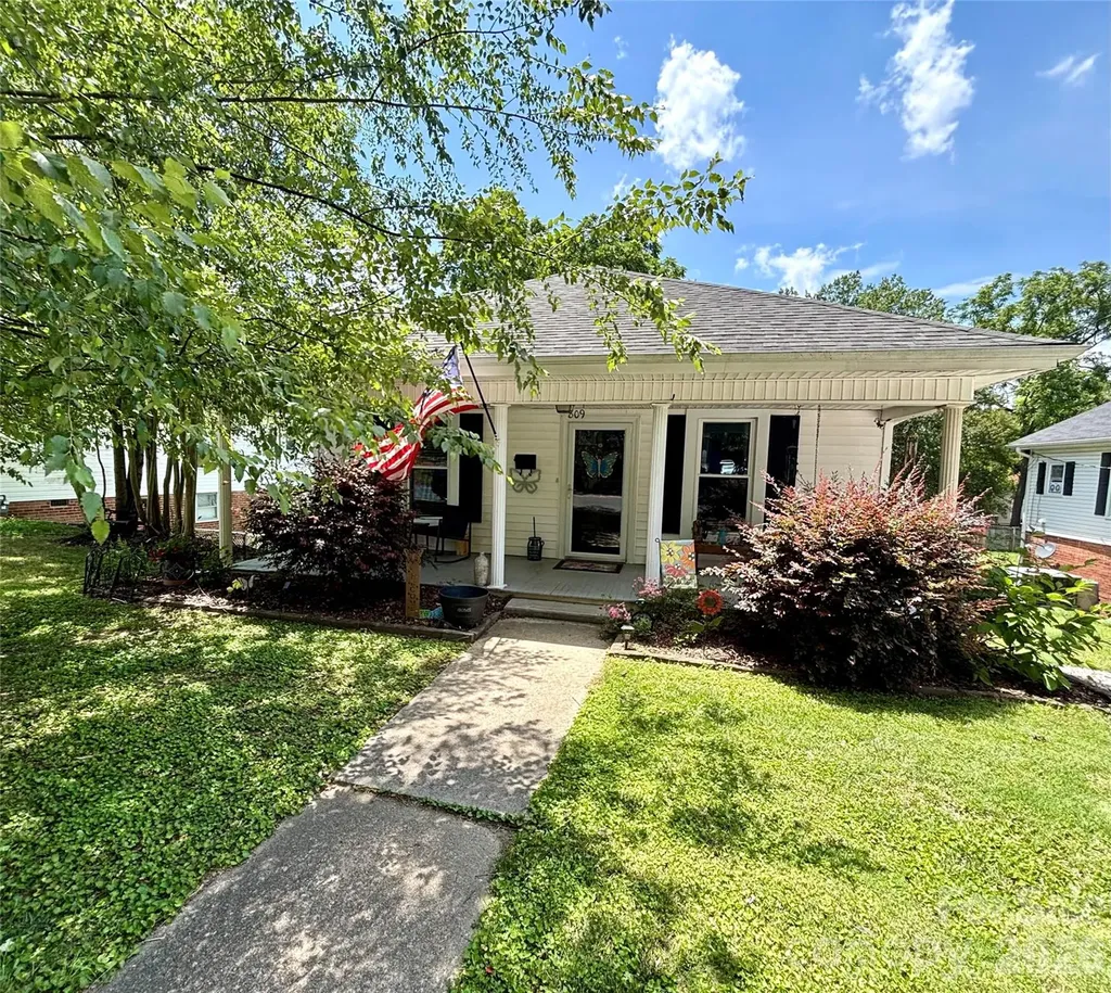 809 W A Street Kannapolis NC 28081