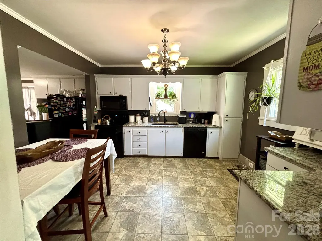 809 W A Street Kannapolis NC 28081