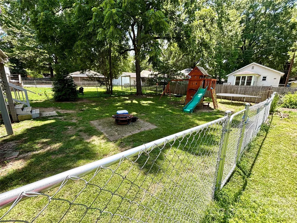 809 W A Street Kannapolis NC 28081
