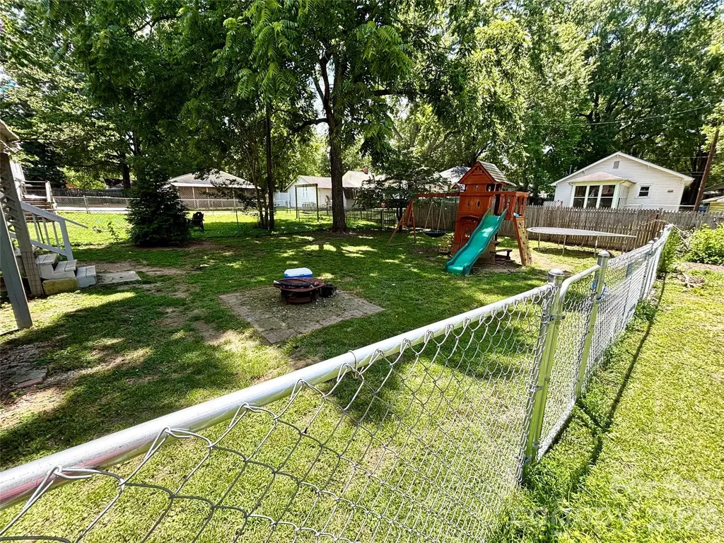 809 W A Street Kannapolis NC 28081
